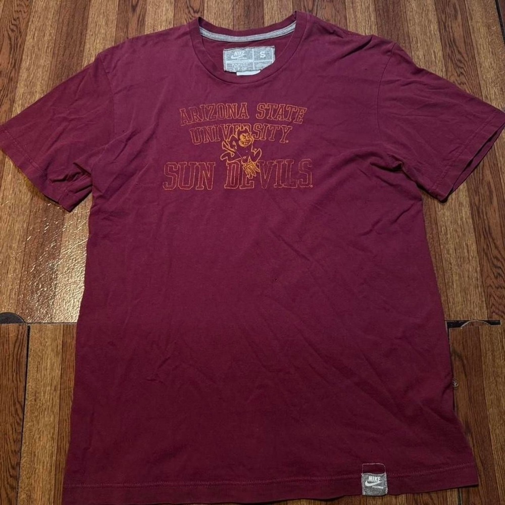 Nike Red Vintage Arizona State Devils Sportswear Shirt Small